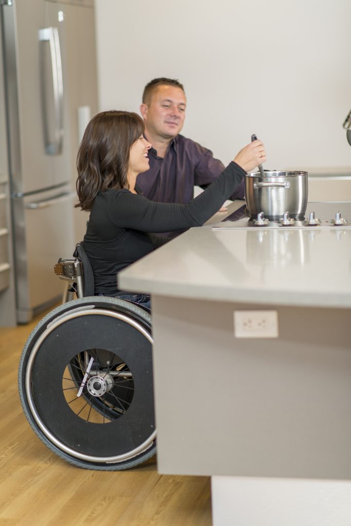 Electroménager adapté aux personnes handicapées, pmr et seniors